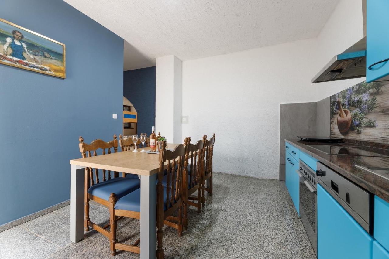 Appartement Rosmarin - Family Friendly, Beachfront