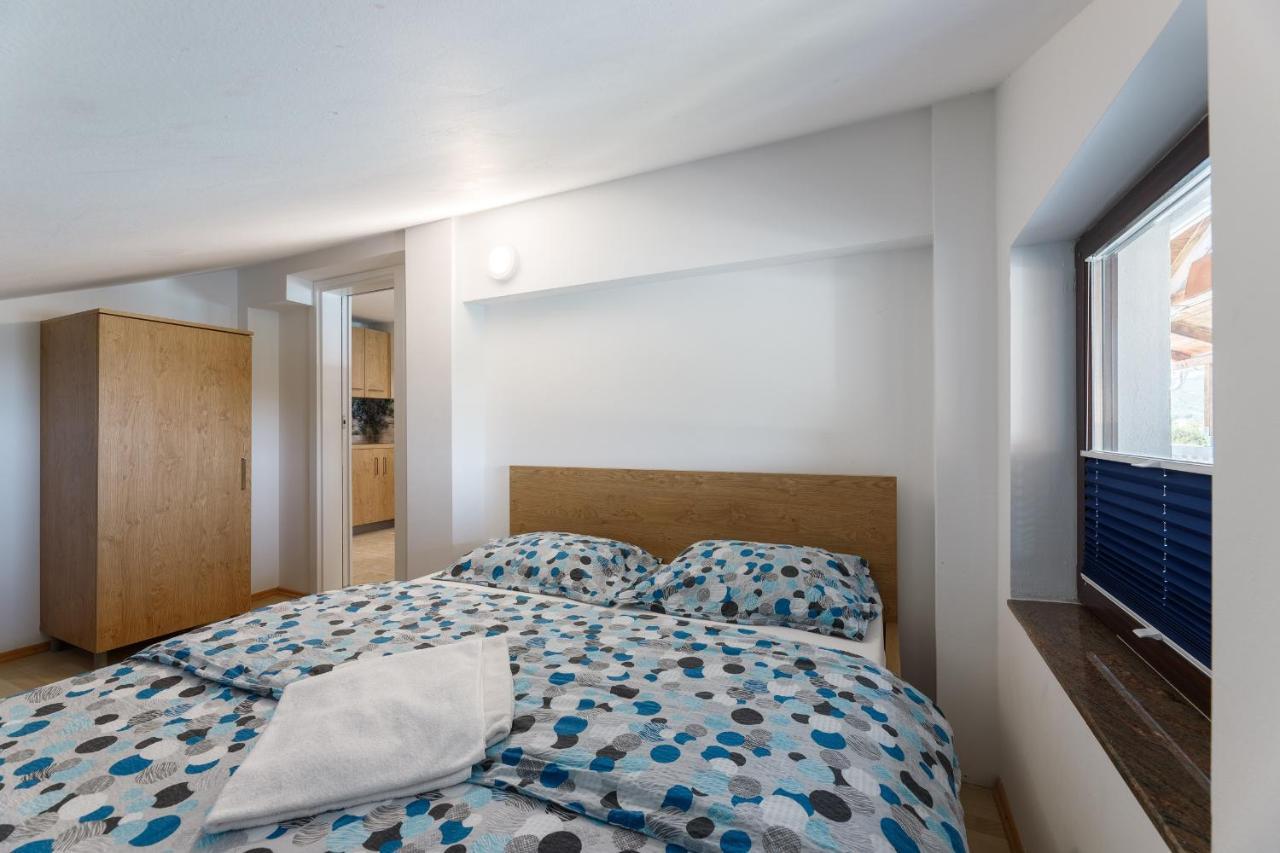 Rosmarin - Family Friendly, Beachfront Appartement *