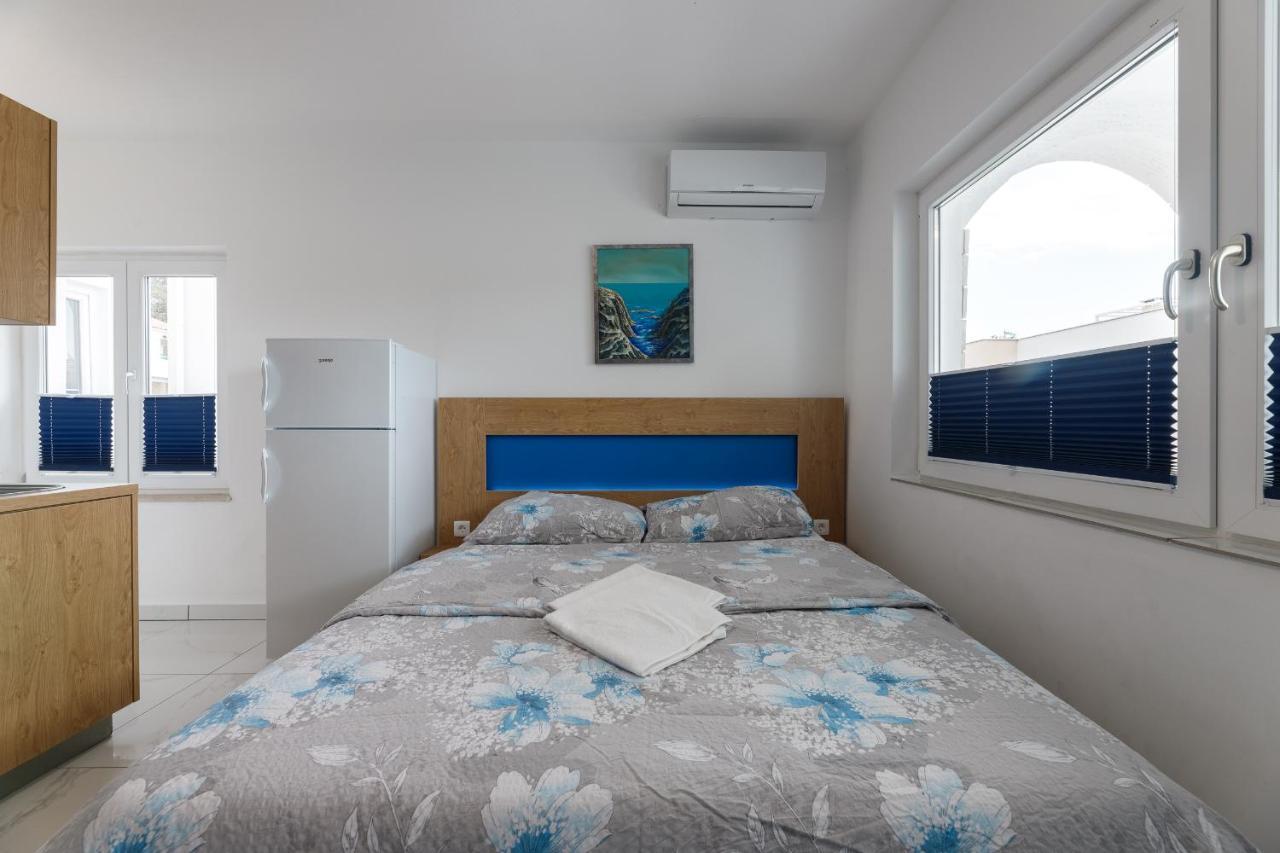 Rosmarin - Family Friendly, Beachfront Pašman